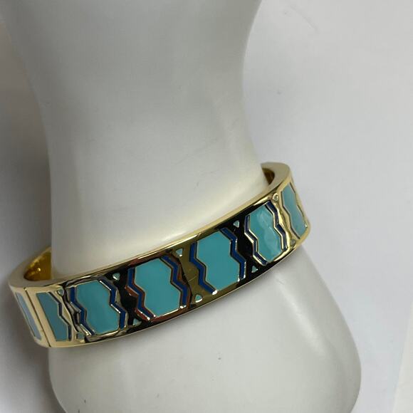 Talbots bangle bracelet gold tone with turquoise green blue teal enamel classic - Picture 3 of 16